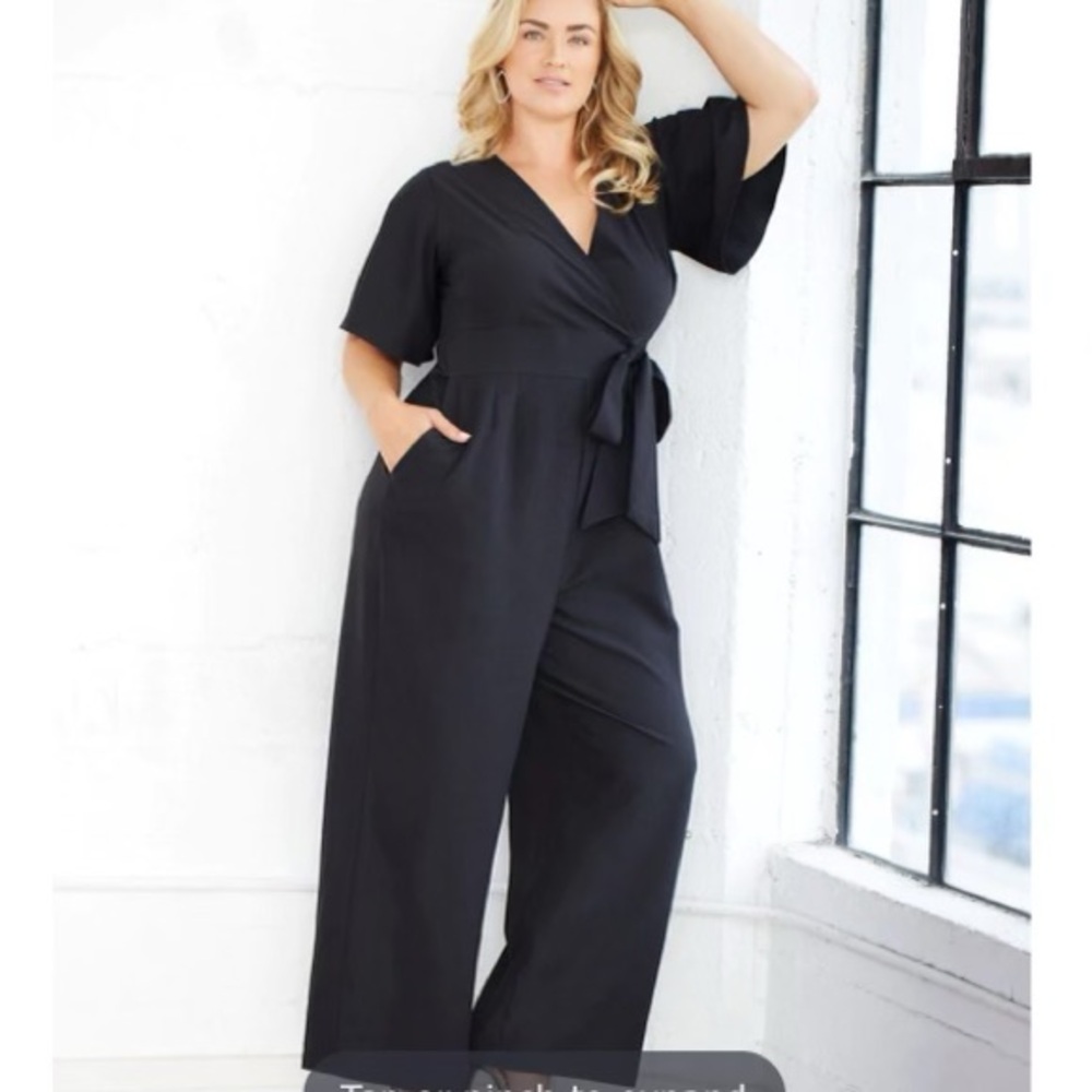 NWT Kiyonna Charisma Crepe Black Jumpsuit Size 2X